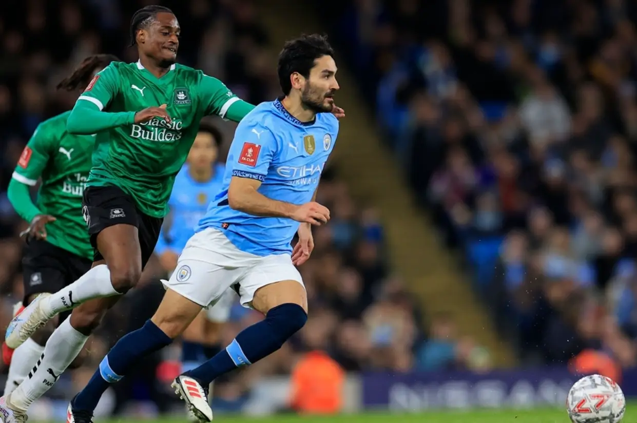 包含西甲今夜走向成谜,曼城战术微调,赛场秩序良好,训练强度明显提升的词条-开云娱乐